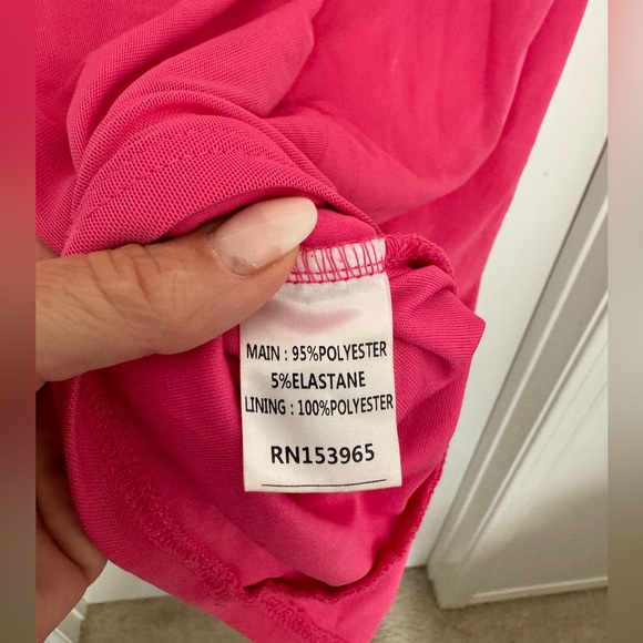 Beautiful PINK body con Midi Dress M/L - Picture 9 of 10